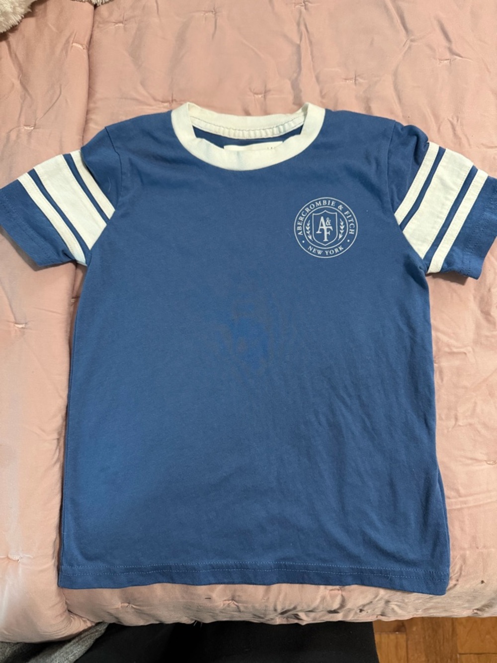 abercrombie kids blue tee with white trim and logo